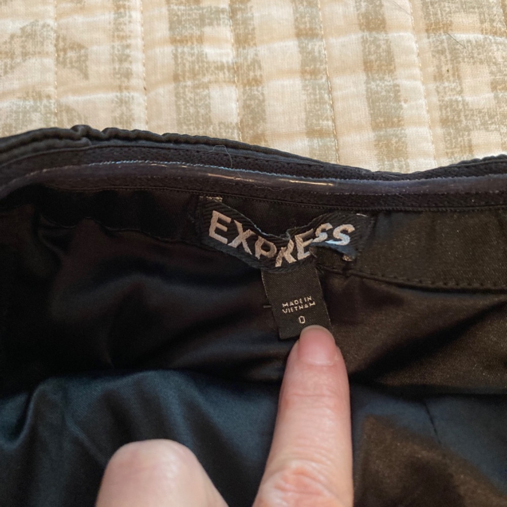 NWOT Express Little Black Dress Holiday Formal Strapless Satin Cocktail Sz 0 - Picture 10 of 12